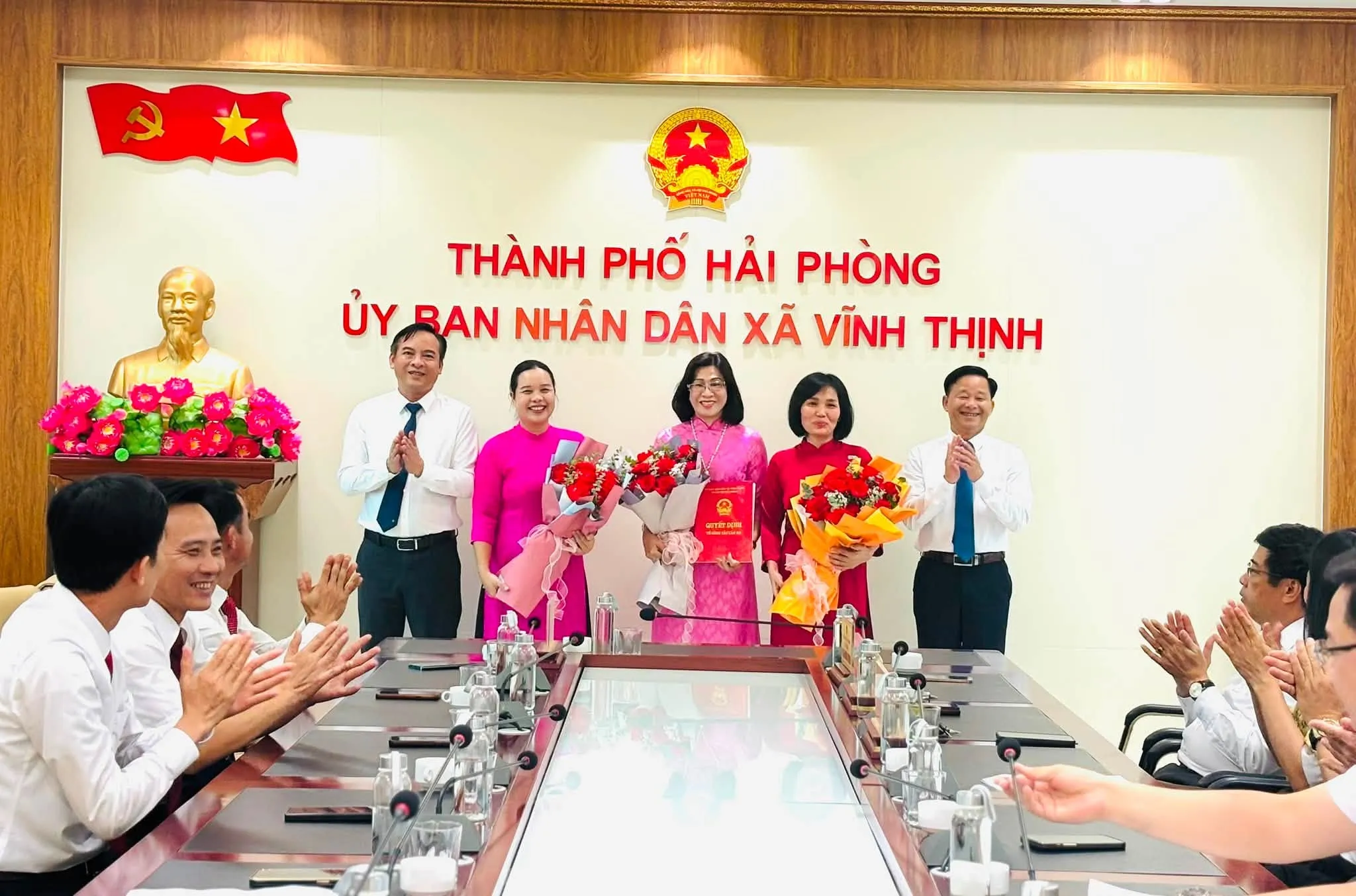 Xã Vĩnh Thịnh công bố quyết định sáp nhập Trường Tiểu học Vĩnh Long - Thắng Thủy (cơ sở 2) vào Trường Tiểu học Trung Lập